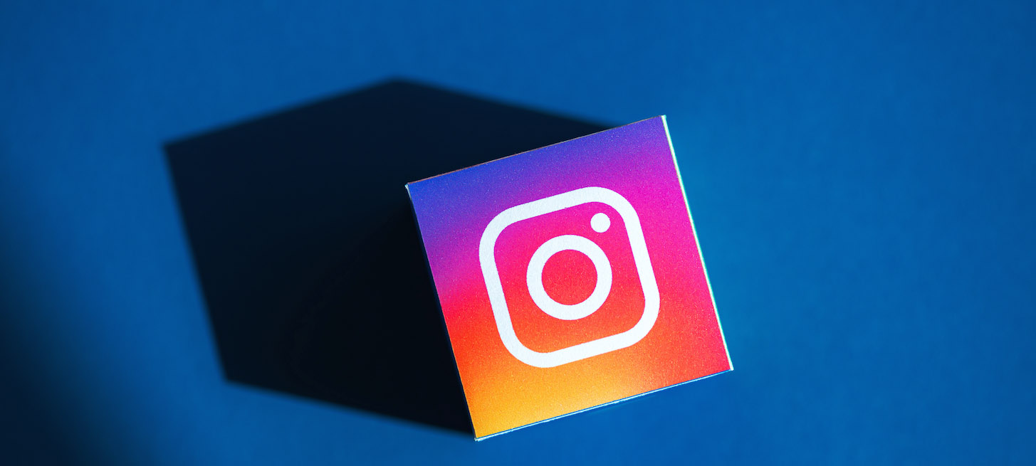 featured image thumbnail for post 47 Instagram Ads Examples to Awake Your Creativity